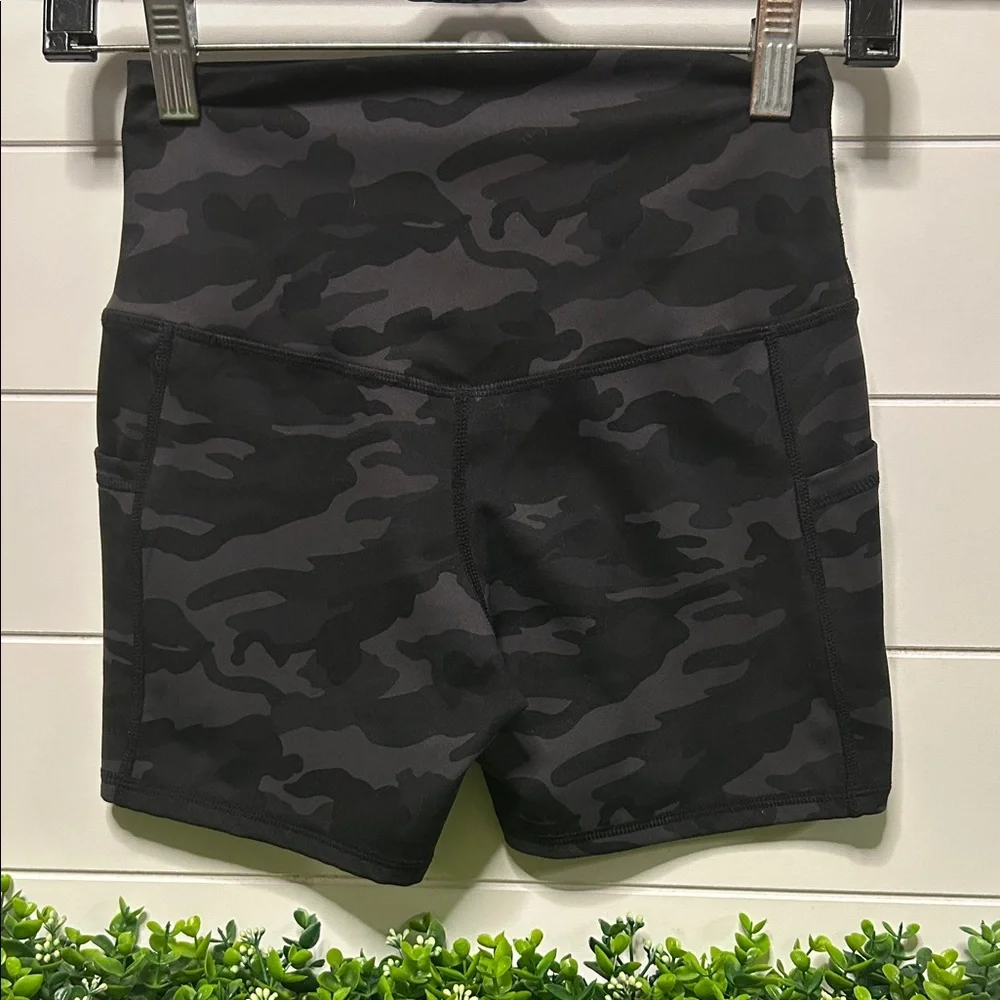 Camo Women's Bike Shorts